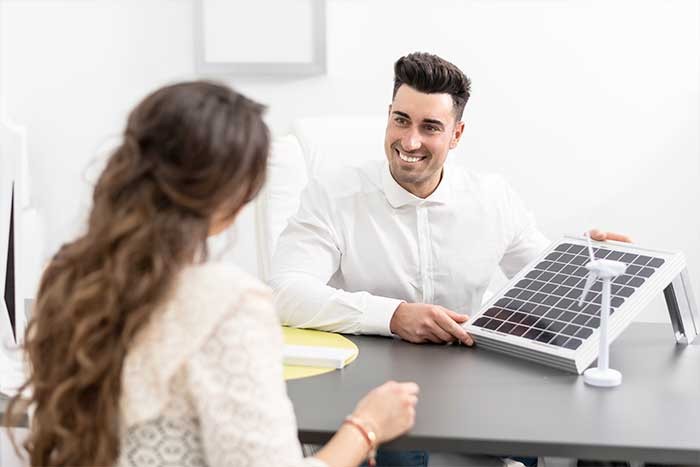 ¿Es Segura la Renta de Paneles Solares? ¿Cómo es el Proceso?