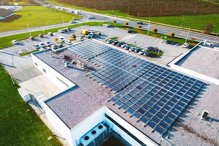 Renta de Paneles Solares para el Sector Industrial | Bright